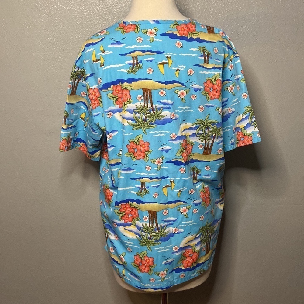 Best Medical Scrub Top Islands Boats Blue M - Picture 3 of 7